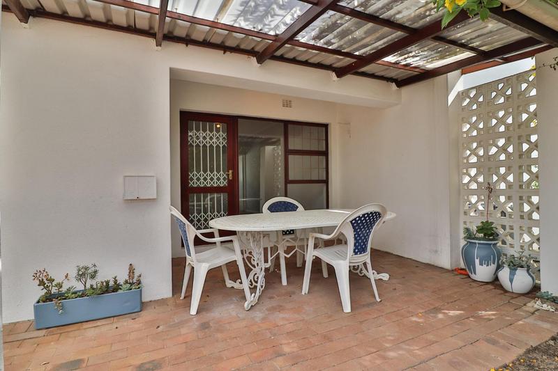 To Let 2 Bedroom Property for Rent in Durbanville Western Cape